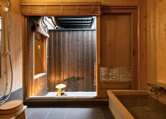 京一軒町家 さと居 香雪 Satoi Kosetsu Shichijo-Mibu Villa Kyoto